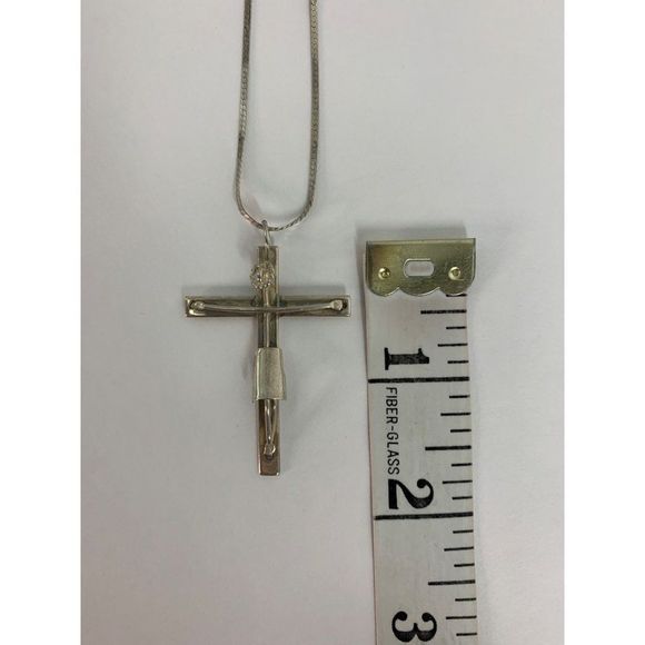 VTG Christian Crucifix Pendant Chain Necklace 24" Sterling Silver Italy 6108 - Picture 10 of 11